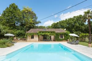 Maisons de vacances Le Moulin Haut Gites, Bien-Etre et Permaculture : Maisonnette