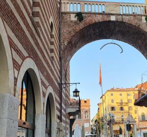 Piazza Erbe, 37121, Verona, Italy.