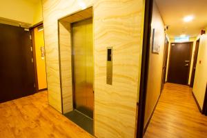 Expo Hotel