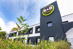 Hotels B&B HOTEL Angers Parc Expos : photos des chambres