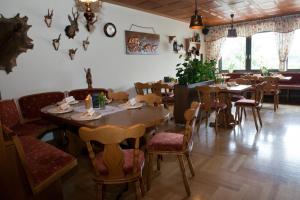 Gasthof Zum Hohen Lohr