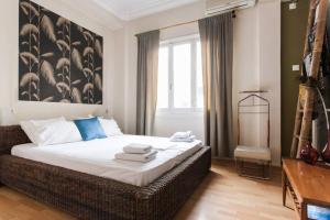 Mid century 3 bdr city centre townhouse