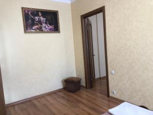 Зі світлом Aparts on Savchenko 6B street