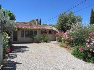 Maisons de vacances Gite des oliviers : photos des chambres