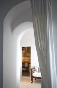 Altana Heritage Suites Santorini Greece