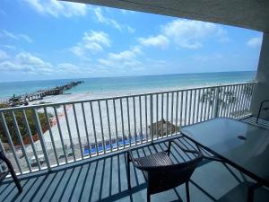 Three-Bedroom Apartment room in Sea Oats by Liberte Management