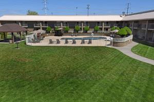 Best Western Plus Ahtanum Inn