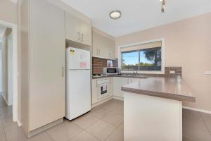 Kennedy Holiday Villas