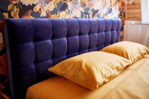 Scandinavian Hygge Canyon view lounge