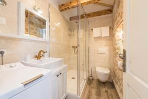 Holiday Home Lipa Naša