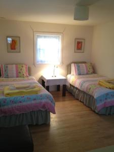 Charming spacious coastal Cottage Port Ellen
