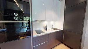 White Pearl Apartment 3.06