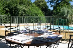 Hotels Hotel Restaurant Le Moulin de Saint Verand : photos des chambres