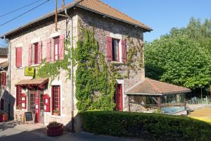 Hotels Hotel Restaurant Le Moulin de Saint Verand : photos des chambres