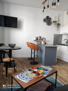 Appartements L' ALBATROS vue sur le port : photos des chambres