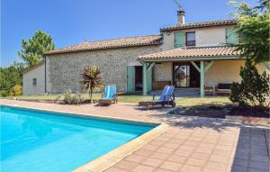 Stunning Home In Sainte Gemme