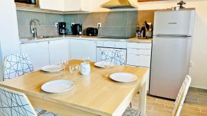 Apartment PASMAN - appartement 50 m2 et piscine