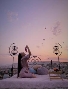 Travellers Cave Hotel