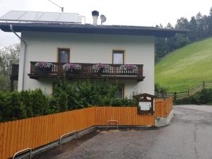 Apartment`s Haus Tegischer