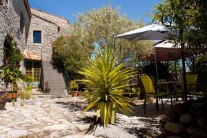 Maisons d'hotes Mas Des Falaises : photos des chambres