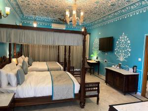 Umaid Farm Resort- A Legancy Vintage Stay In Jaipur