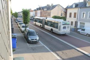 Maisons de vacances Maison 2 chambres - Proche des Docks 76, du Kindarena et du centre-ville de Rouen - stationnement facile et gratuit : photos des chambres