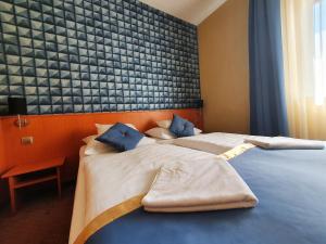Double or Twin Room room in Hotel Platan