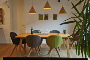 Apartment Jurijana - New 4-Bedroom Triplex with Sauna & Garden