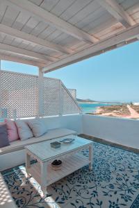 Hotel Dolphin St Giorgio Antiparos Greece