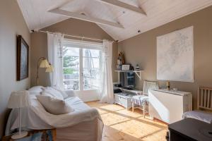 Vaxholm Seaview Cottage