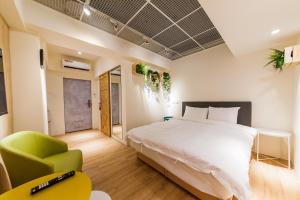 Phòng Tiêu Chuẩn Giường Đôi (Standard Double Room)