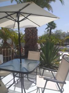 Apartment duplex -The Sunny Hut - swimming pool - Free Wifi & AC- Residence Las Marinas
