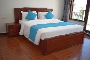 Sealong Bay ZhongQi Conifer Hotel 海龙湾中启康年酒店