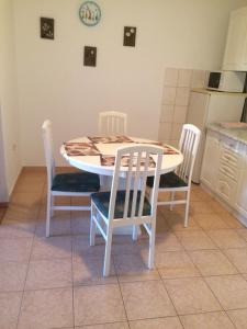 Apartmani Mandic with parking