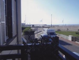 Appartements Au Soleil Couchant : photos des chambres