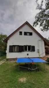Szalakóta Ház