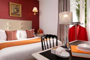 Hotels Hotel Plaza Elysees : photos des chambres