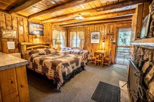 Colorado Bear Creek Cabins