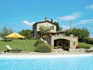 Gorgeous Villa In Umbertide With Private Pool