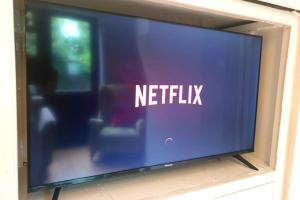 Self Contained 3 Bedroom House with Off Street Parking