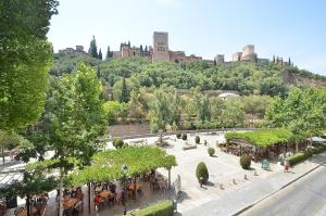 The Nasrid Palace from your bed ! - 4hvězdičkové hotely ve městě Granada