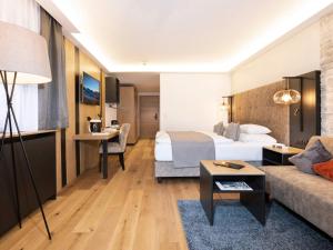 Deluxe Double Room with Balcony room in Hotel Seiblishof