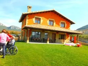 Casa rural Navarra accesible para grupos grandes de 14-16 personas Belastegui II - Dicastillo