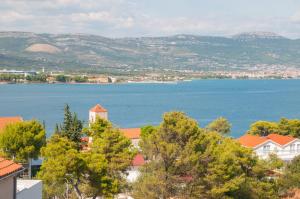 VILLA MIA TROGIR
