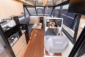 Jacht motorowy Futura 40 FLY Grand Horizon