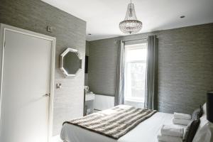 Arthurs Bar & Accommodation