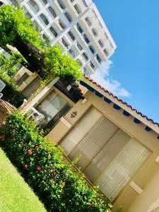 HAB PTa B ÁREA DE VILLAS DENTRO DEL HOTEL Junto al Krystal EN IXTAPA WIFI 2A 1M Con playa - Playa Azul