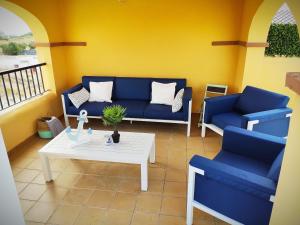 El ático de los flamencos, Apartamentos Living Sur