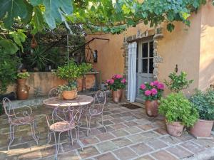 Les anes de petit jean