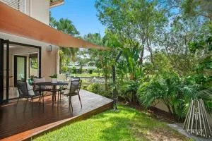 Quay Largo: Riverside Haven - Cootharaba